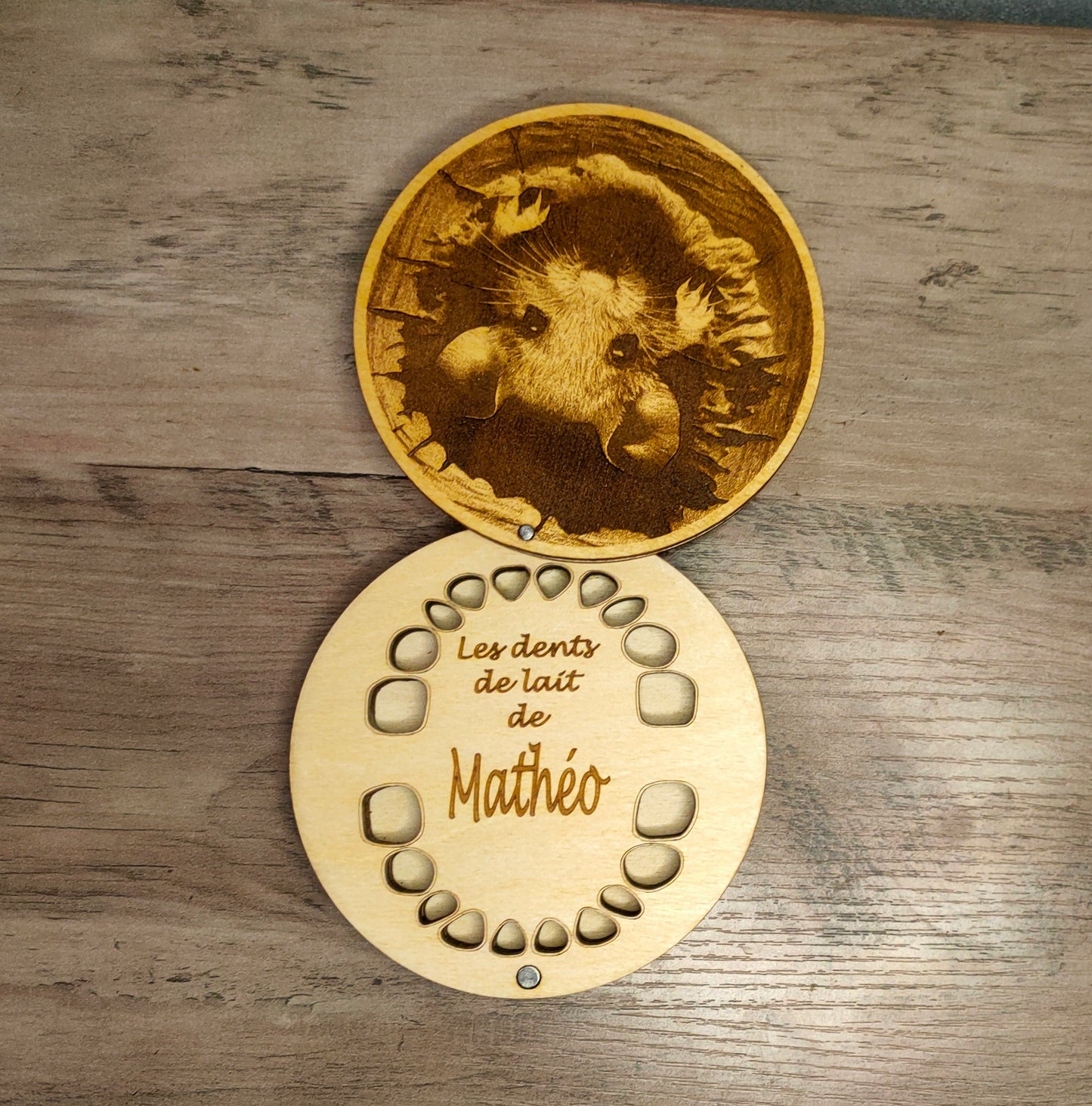 Boîte à dents de lait personnalisée