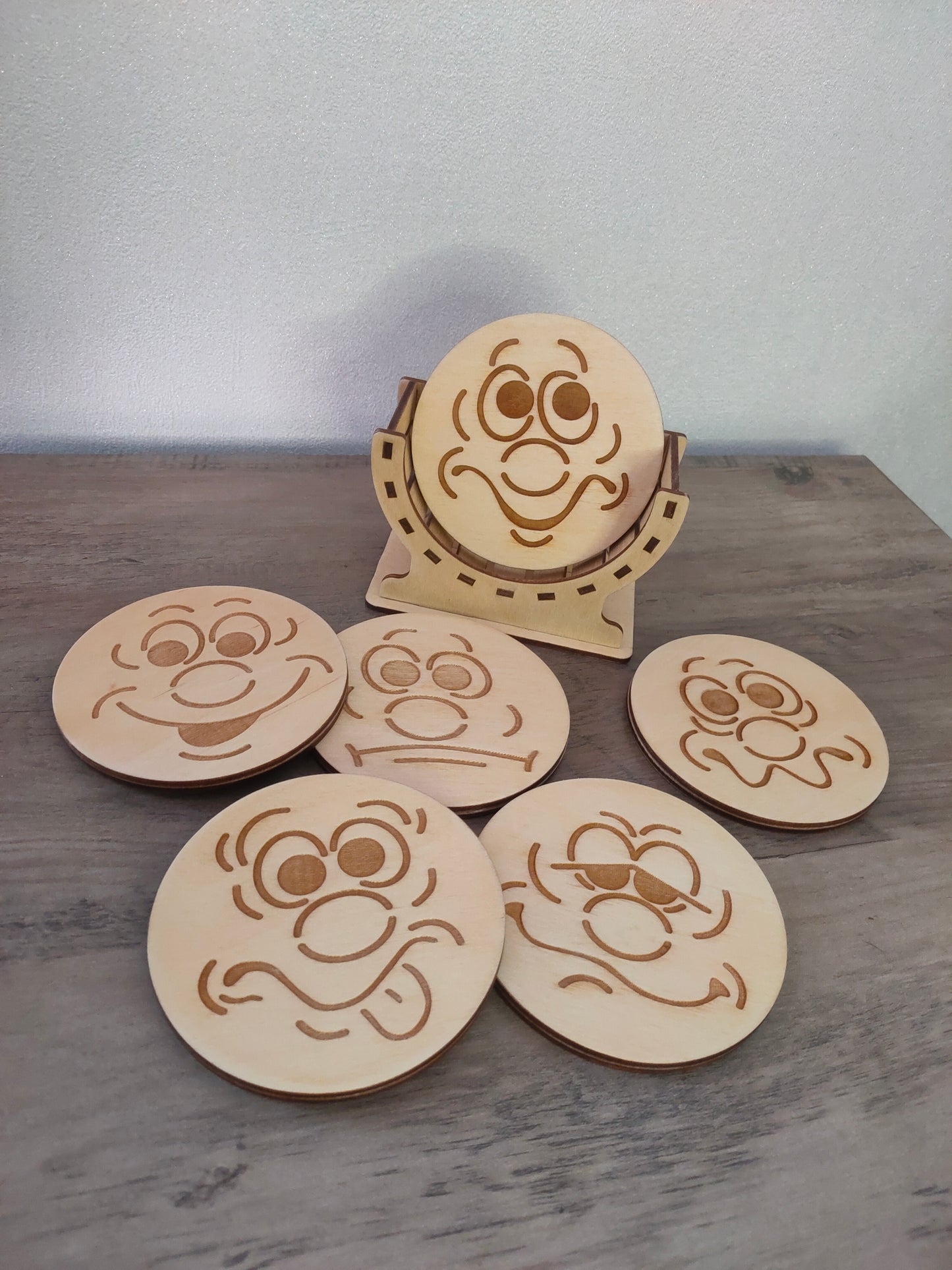 Sous verre Bois vernis